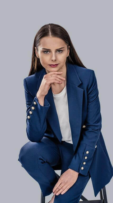 Karolina Surmacka - Adwokat / Partner
